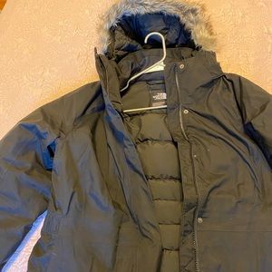 XL The North Face Women’s Arctic Parka ll